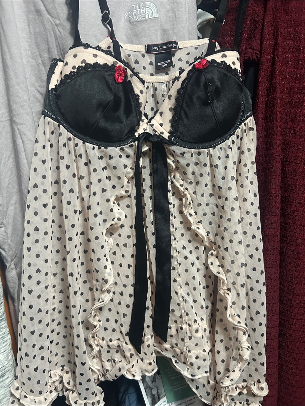 PrettyLittleThing Black & Cream Heart Print Satin Bustier Babydoll